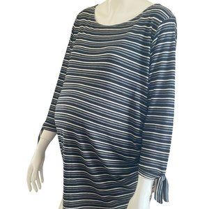 MOTHERHOOD MATERNITY Black White Gray Stripe Light Knit Top Ruched Sides Plus 3X